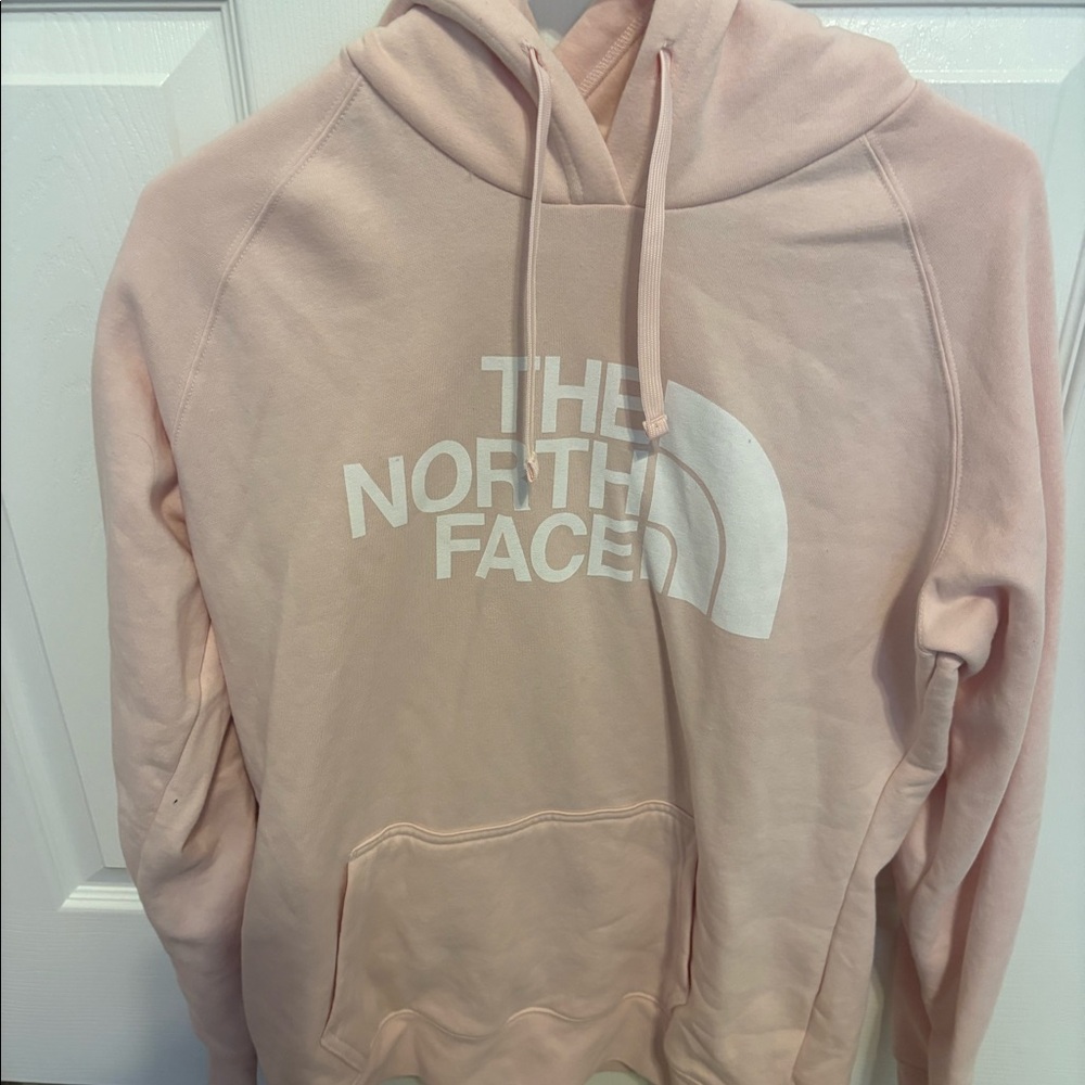 Women’s Northface Hoodie